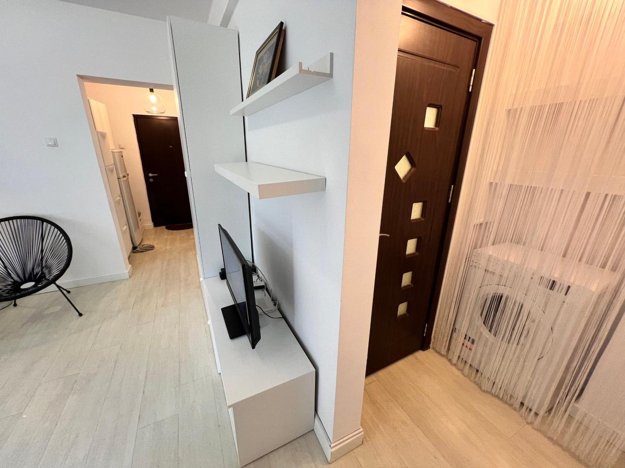 Lazynest - Charming Near Cismigiu Park Bucharest