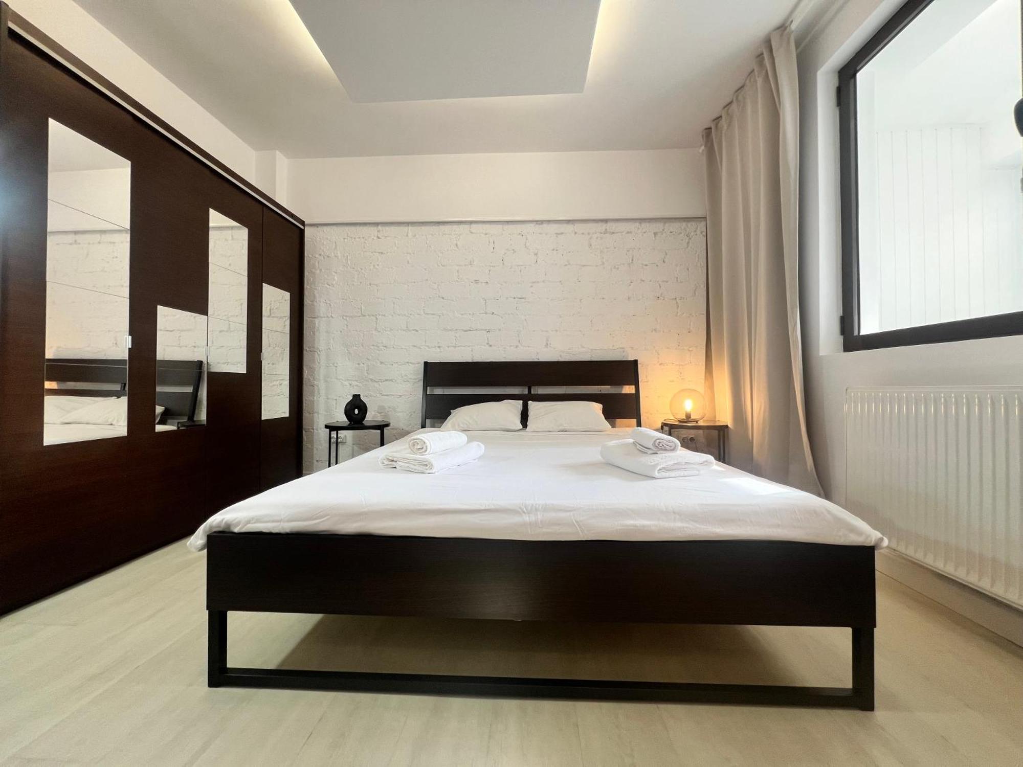 Apartment Lazynest - Charming Near Cismigiu Park Bucharest